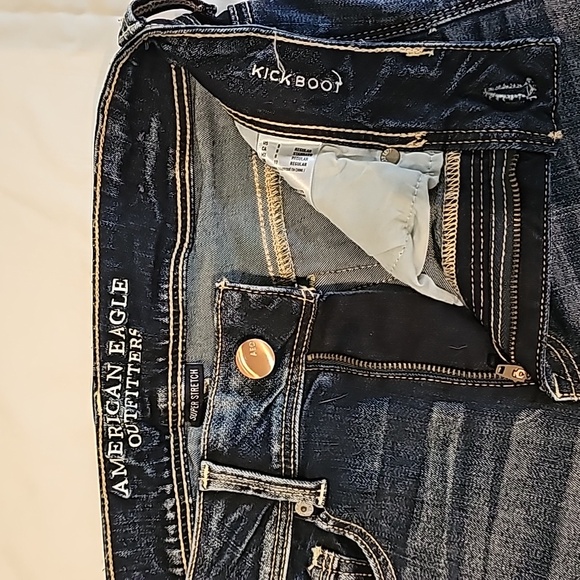 Never worn American eagle kickboot jeans - Picture 4 of 5